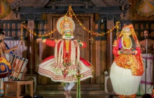 Direction Cochin et danse traditionnelle Kathakali